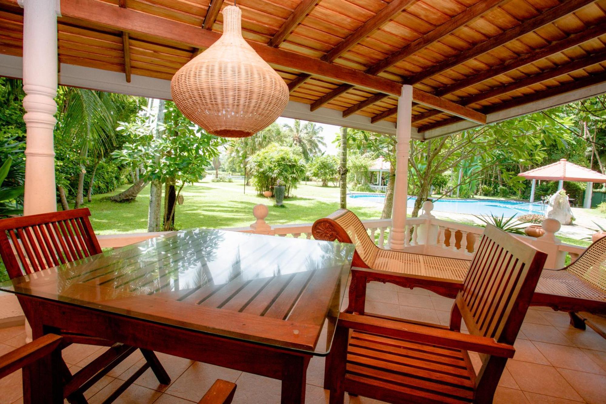 Ayubowan Swiss Lanka Bungalow Resort Bentota Eksteriør billede